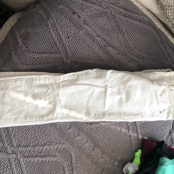 American Eagle white pants - Picture 4 of 4